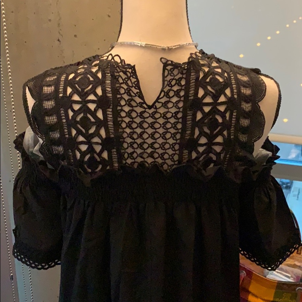 Scarpi’s Black Boho Cold Shoulder Top - Picture 3 of 6